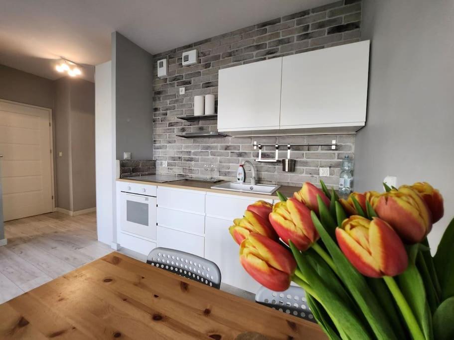 Apartstars - Powstancow #32 With Terrace Rzeszów Exterior foto